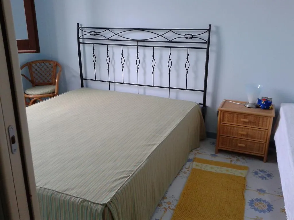 דירות סן ויטו לו קאפו Villino Messina